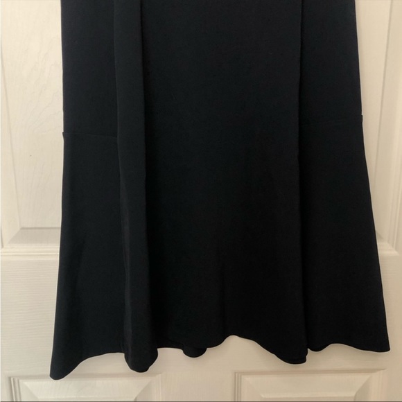 Theory Nikay Sleeveless Dress - Picture 5 of 9